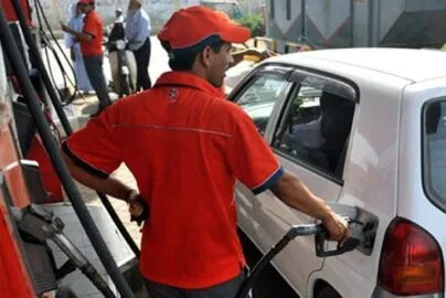 Petrol-prices-reduced-pti-government
