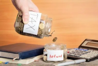 Pharma Industry highlighted the Sales Tax Refunds issues of pharmaceuticals industry in Pakistan with Finance Minister Shaukat Tarin