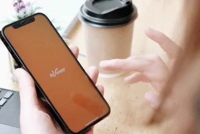 How long Payoneer takes to receive money