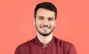 Who is the Founder of SadaPay? Founder of SadaPay is Brandon Timinsky.