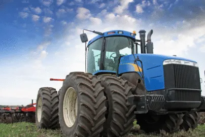 FBR cuts additional customs duty on import of agriculture tractors